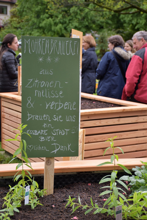 Mohrenbrauerei braut Bier f__r Essbare Stadt Dornbirn.JPG