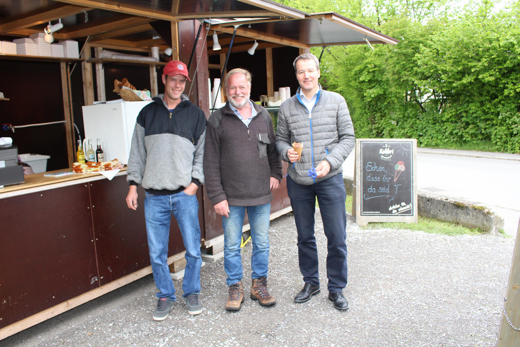 IMG_7057 Egon und David Winsauer mit Rainer Hartmann.JPG