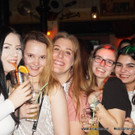 Der Captain lädt die Ladies ein