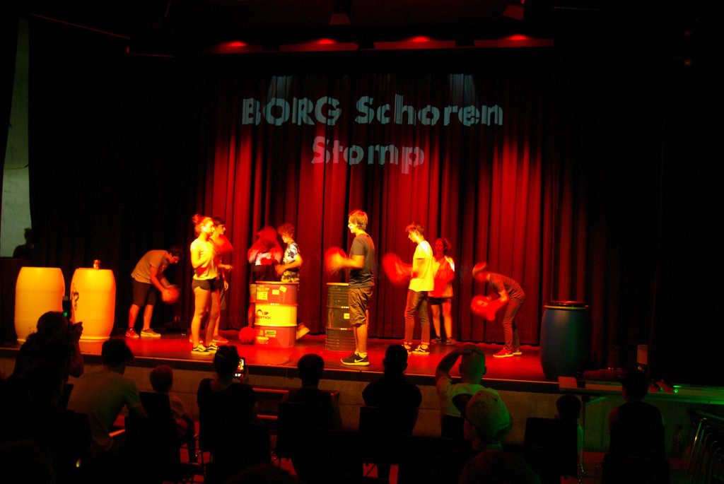 Stomp 2.jpg