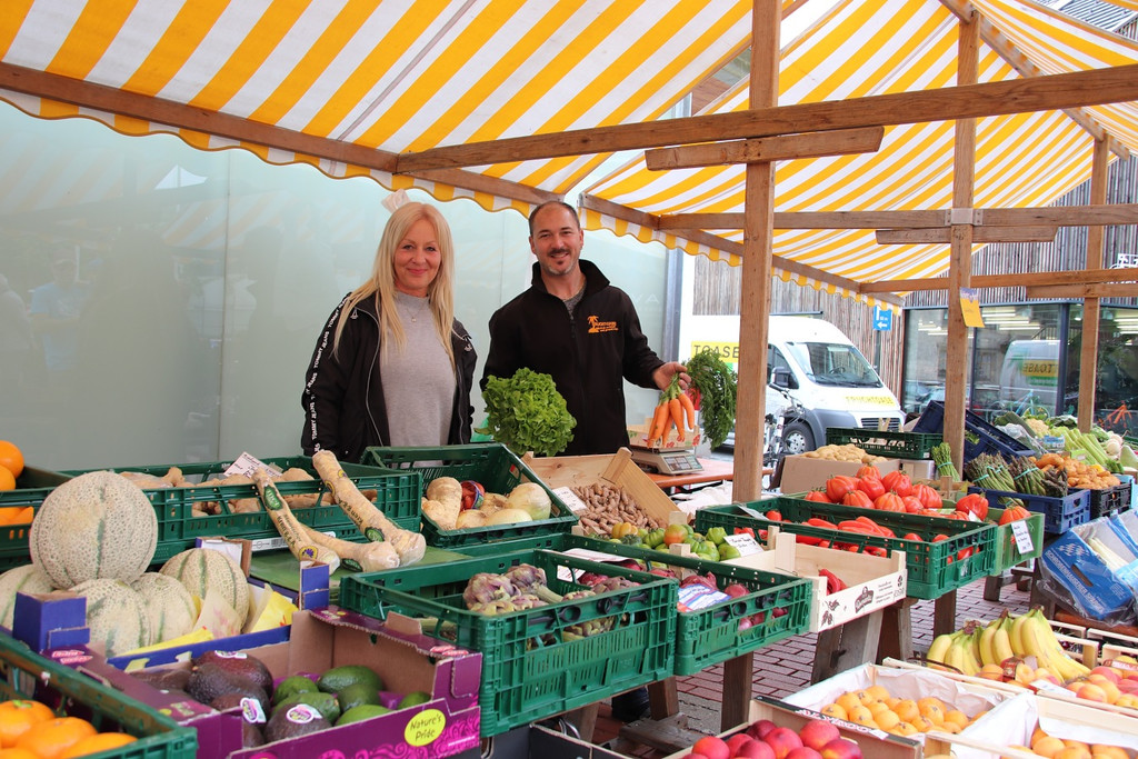 Wochenmarkt 7.jpg