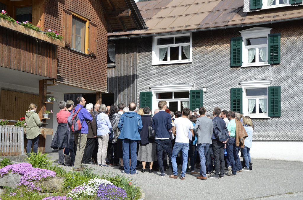 F_M_ Felder GEburtshaus.jpg