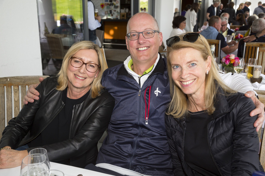 Kmenta-Golfcup-206-Marion-Santner-Gernot-Klocker-Barbara-Nemes.JPG