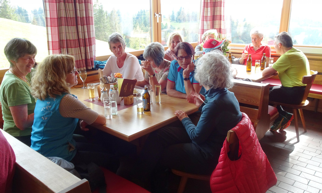 DSC06447 im Gasthaus.JPG
