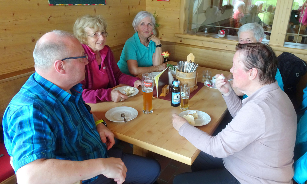 DSC06452 im Gasthaus.JPG