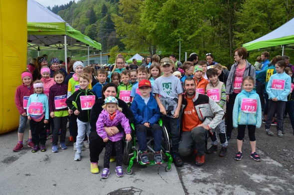 Lauf Regional Kinderlauf mit Familie Burtscher.jpg