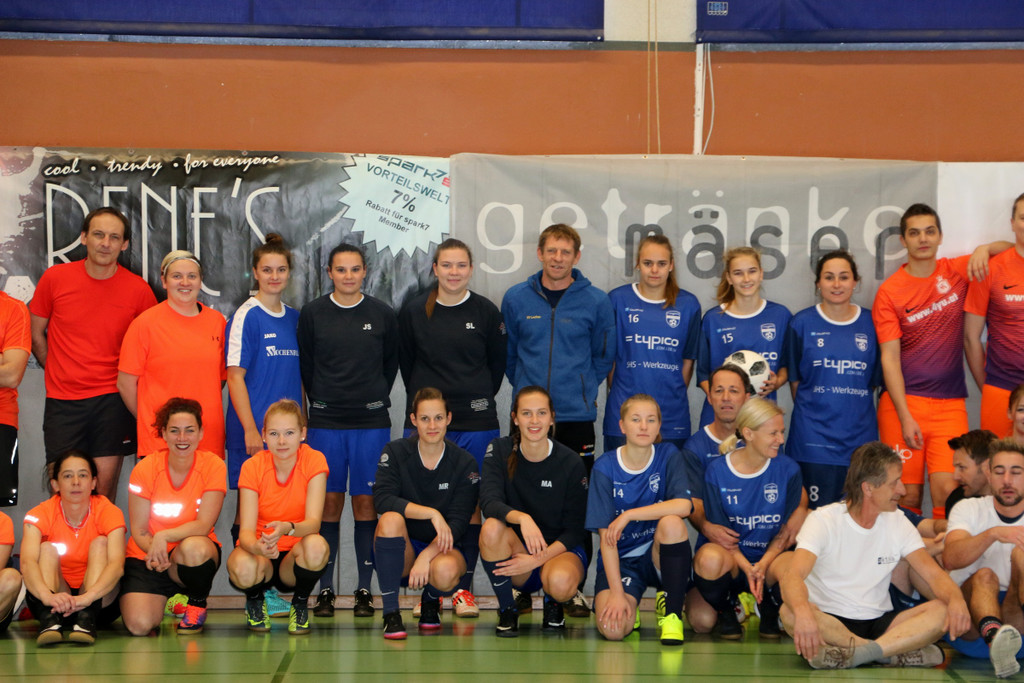 Turnier des Herzens B Bilder vom Turnier 24-11-2018 _2_.JPG