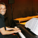 Geri B__sch begleitete am Keyboard.JPG