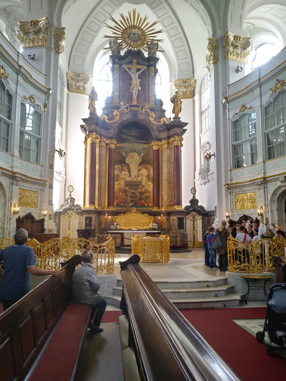 20190523_191527Hamburg 1 _34_.jpg