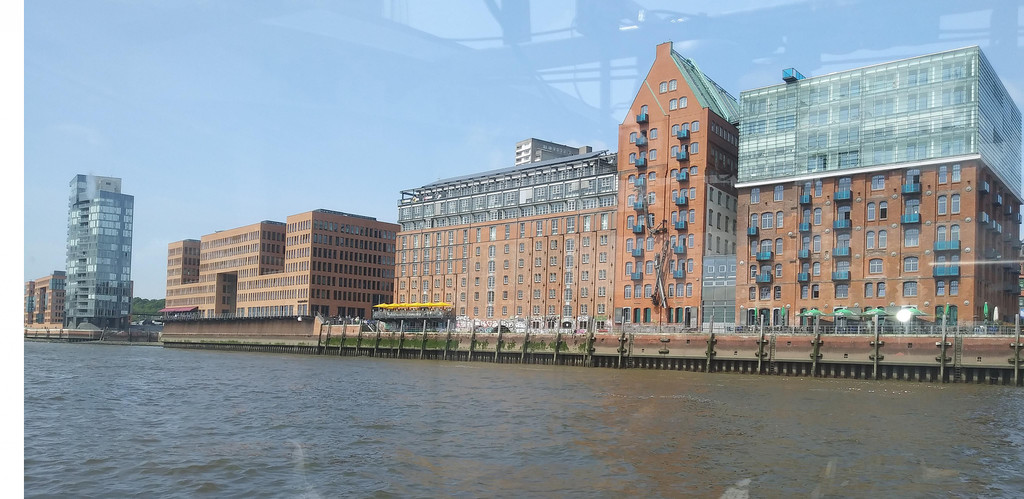 20190523_191527Hamburg 1 _51_.jpg