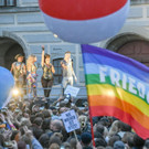 Vengaboys bei Donnerstagsdemo in Wien