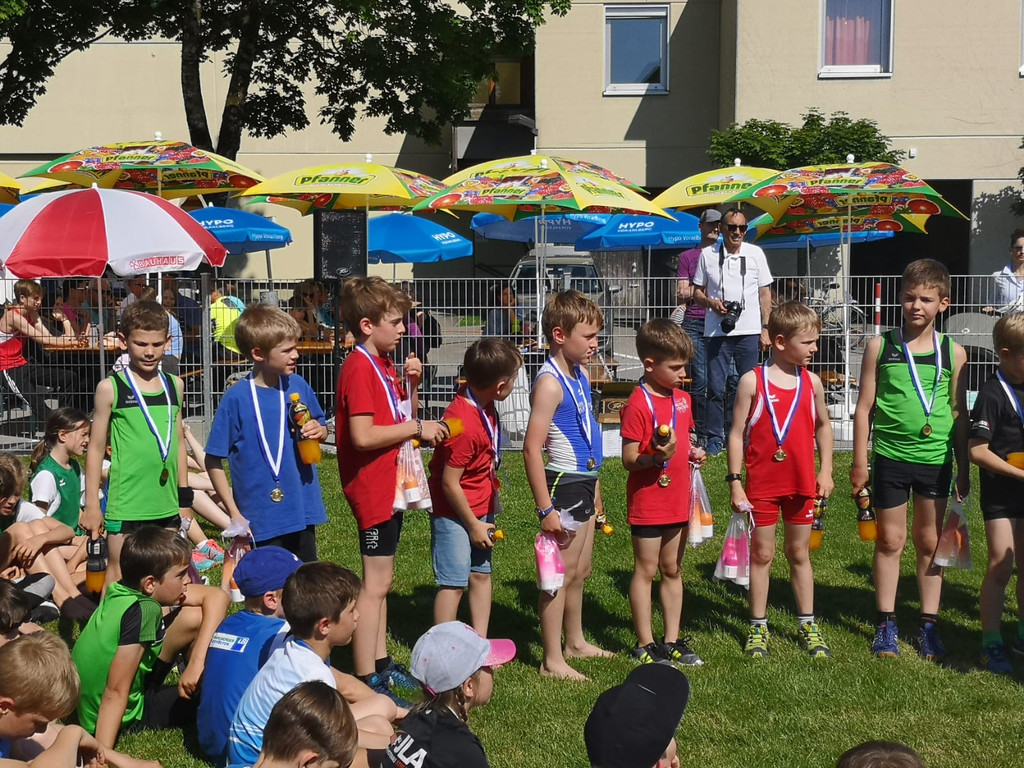 IMG-20190531-WA0008 Siegerehrung Alex_Ben.jpg