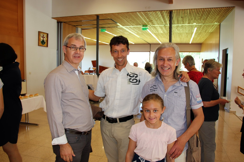 Klassik Cafe 8.jpg
