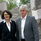 Galerist Werner Kopf mit der K__nstlerin.JPG