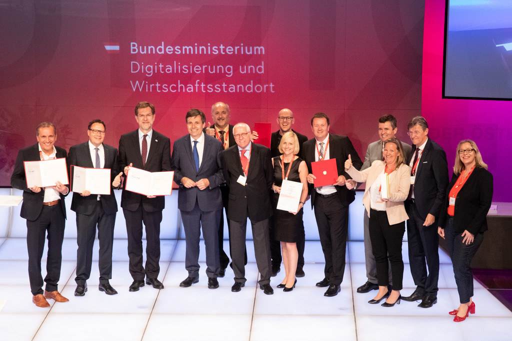 Staatspreis2019_VHS_G__tzis_alle Sieger.jpg