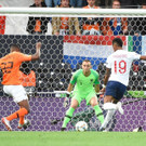 AFP_1HB1Y0_1.jpg