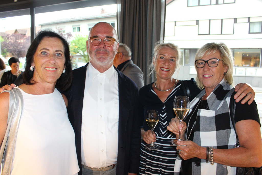 Platzhirsch LIVING HOME Er__ffnung D G__ste 06-06-2019 _19_.JPG