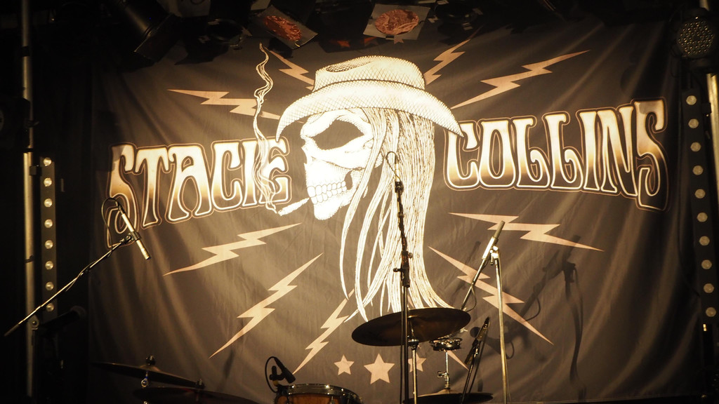 Stacie Collins _4_.JPG