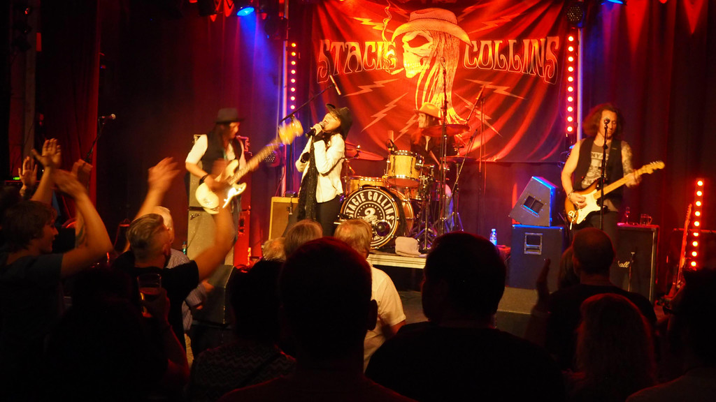 Stacie Collins _11_.JPG