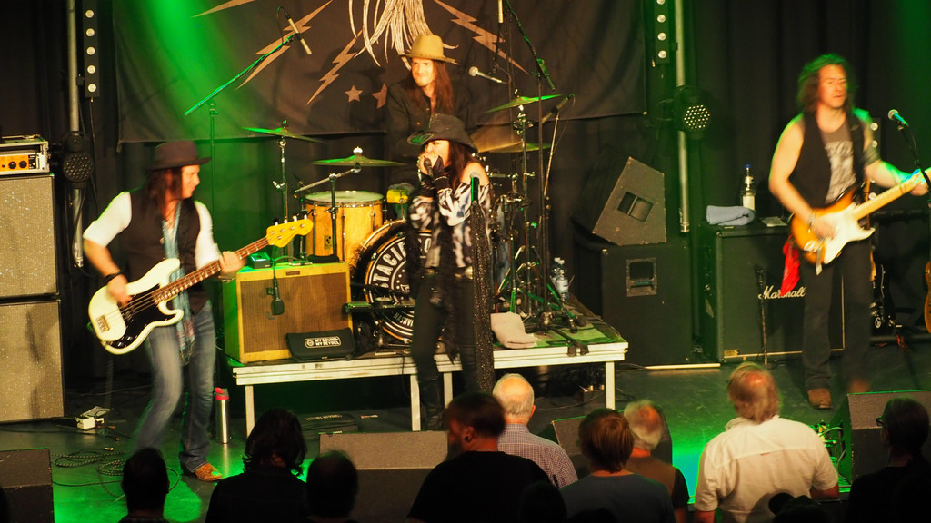 Stacie Collins _13_.JPG