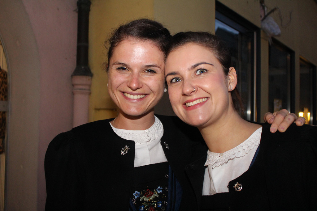 IMG_8226 Kahtrin und Anja.JPG