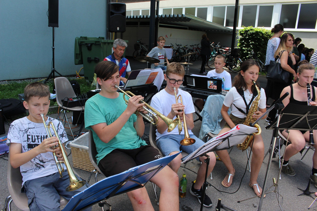 Volksschule SPORTFEST F Musikcombo 14-06-2019 _2_.JPG