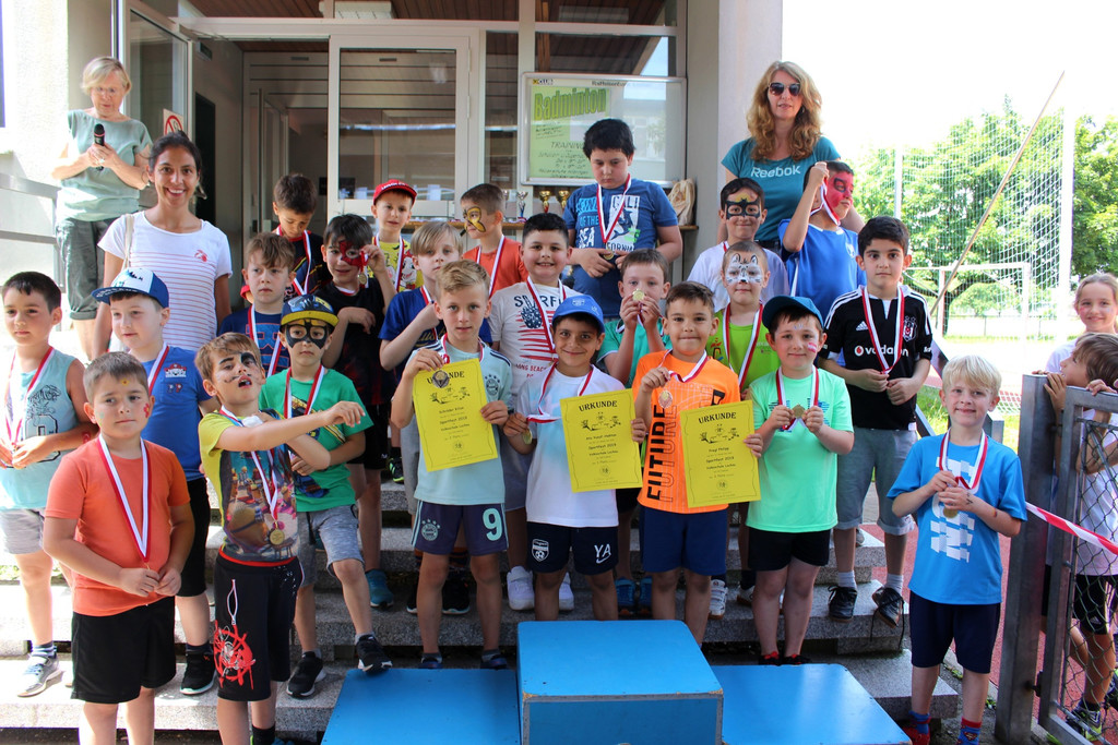 Volksschule SPORTFEST B Siegerehrung Klassen 14-06-2019 _5_.JPG