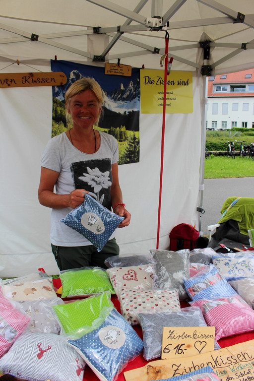 Kunstmarkt am See G__ttinger Isny 15-06-2019 _12_.JPG