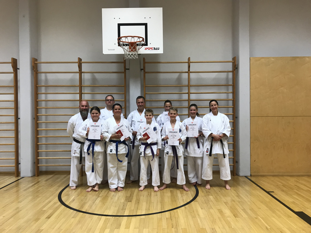 Gruppenfot Blaub is Braun 1.JPG