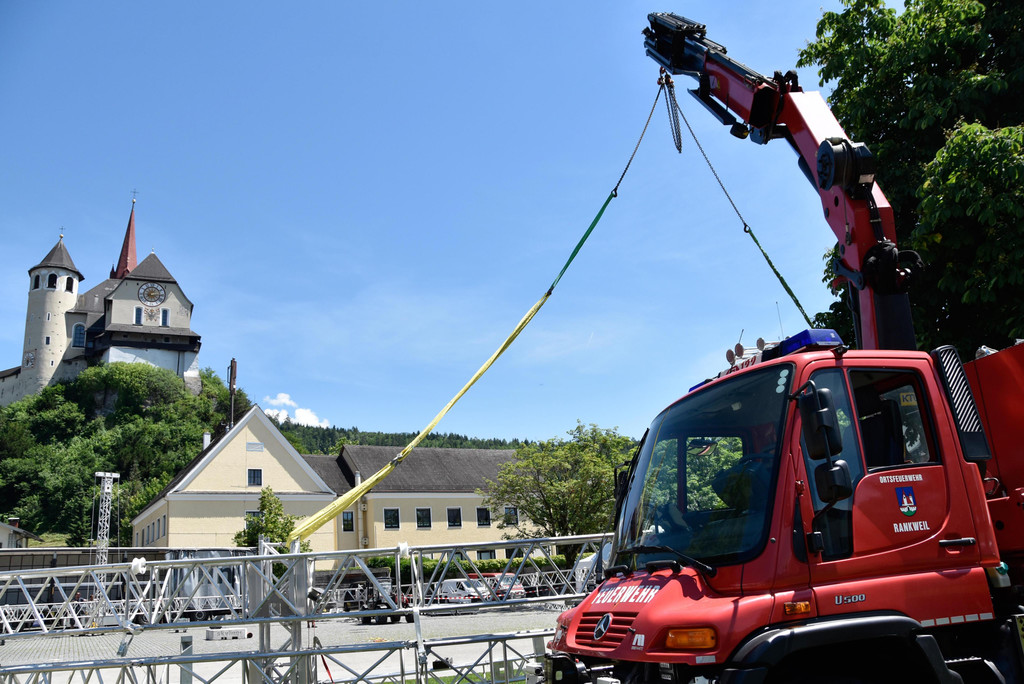 03_aufbau_buehne marktplatz___ Marktgemeinde Rankweil _5_.JPG