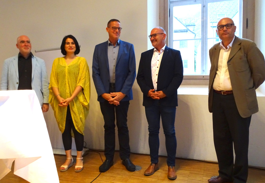 Preis5 Taha_LR_Jury_StR.jpg