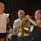 Konzert der J__ngsten Instrumente ausprobieren _3_.jpg
