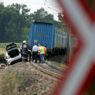 Zug kollidiert mit Pkw: Bilder der Unfallstelle