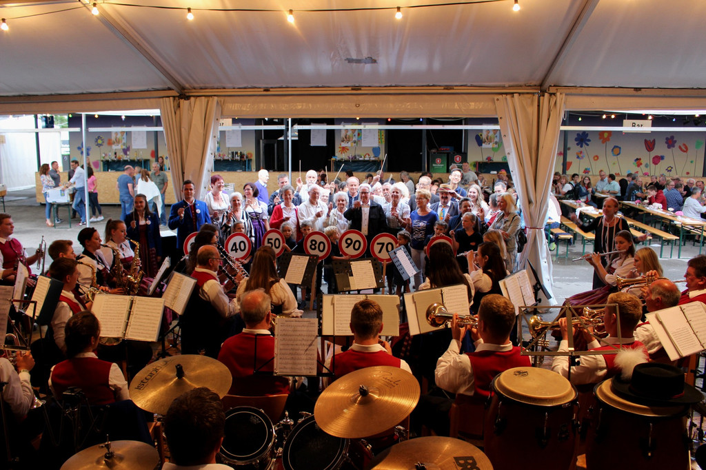 MV Dorffest JAHRG__NGER A gesamt 21-07-2018 _5_.JPG