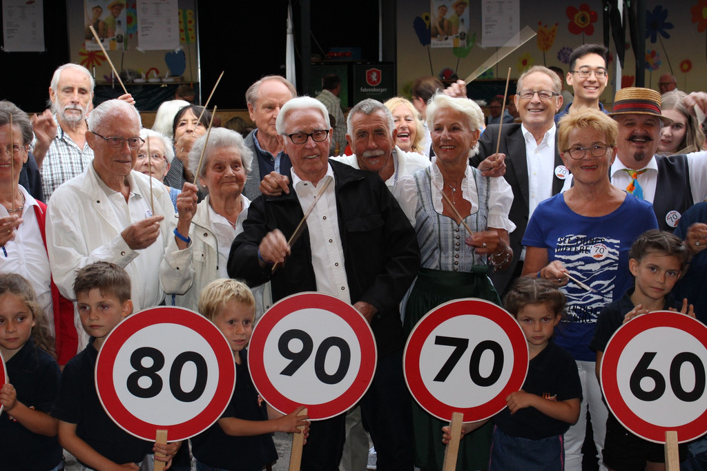 MV Dorffest JAHRG__NGER A gesamt 21-07-2018 _3_.JPG