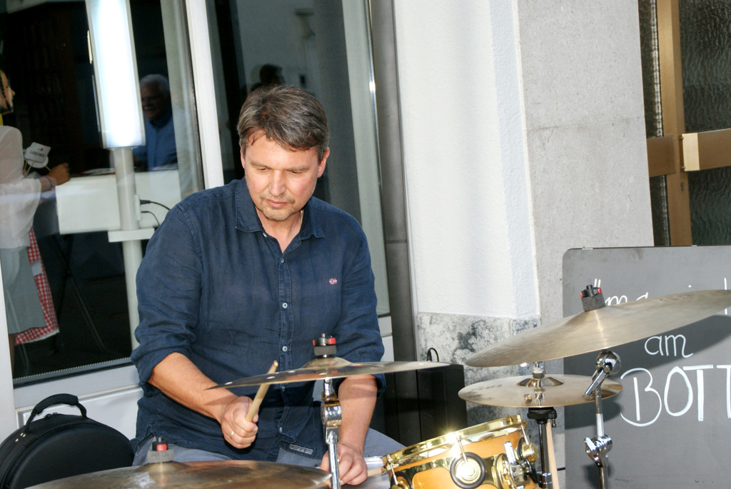 Kurt Fischer - auch die Musik liegt ihm im Blut.JPG