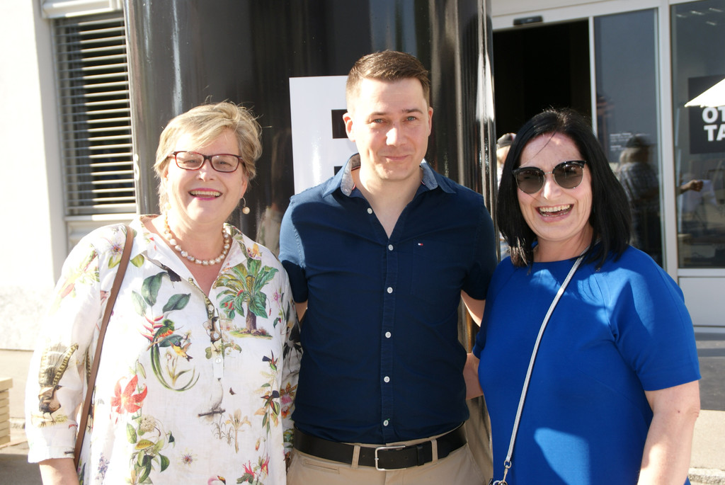 v_li_ Susanne Andexlinger_ Patrick Wiedl_ Astrid Riedl.JPG