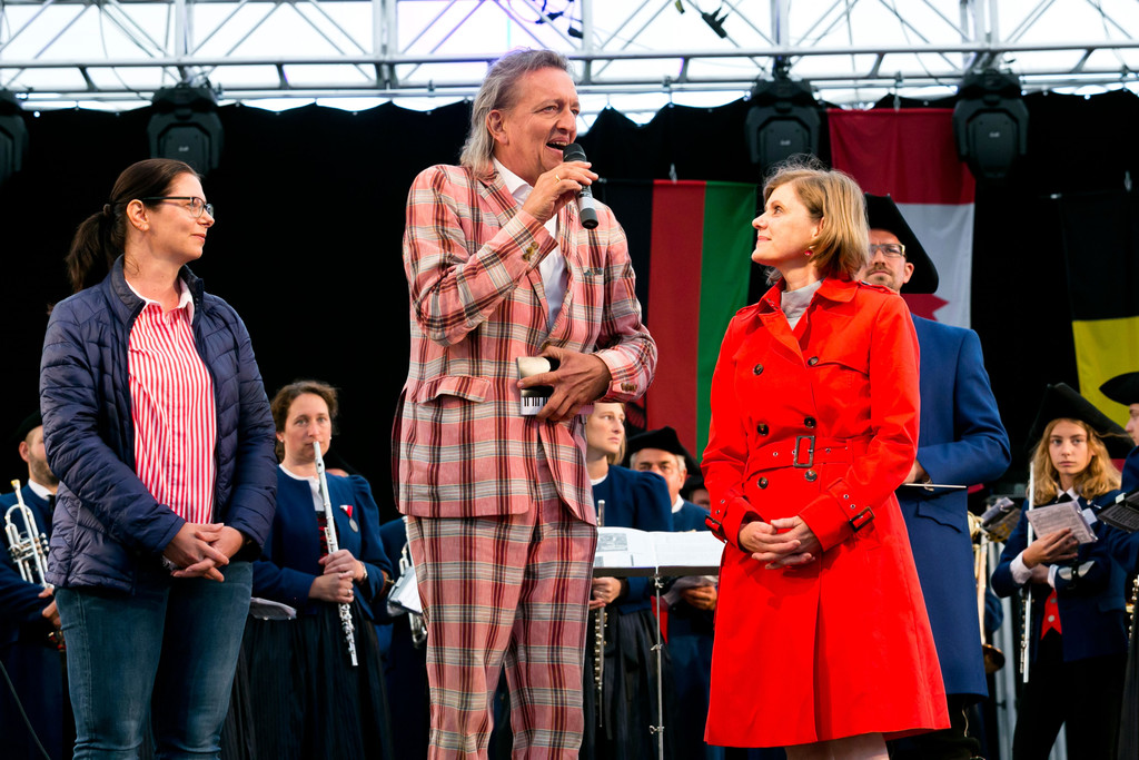 02_Woess-Krall Markus Linder Schoebi-Fink __ Dietmar Mathis.jpg