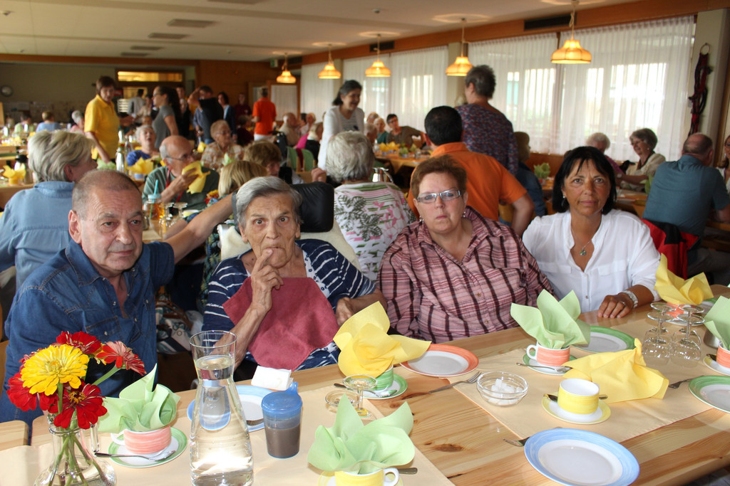 Jesuheim SOMMERFEST B Besucher 11-07-2019 _18_.JPG