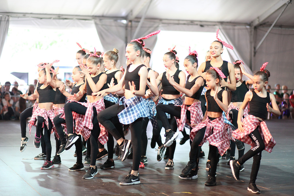 1500-Gymnaestrada-wolfurt-aussenbuehne.jpg
