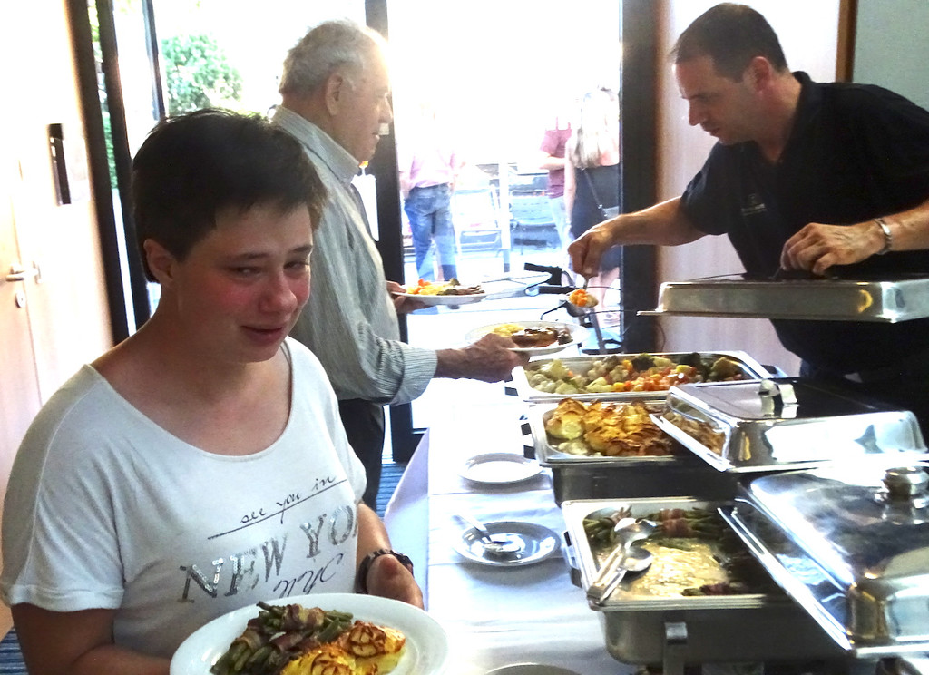Laien10 Buffet.jpg