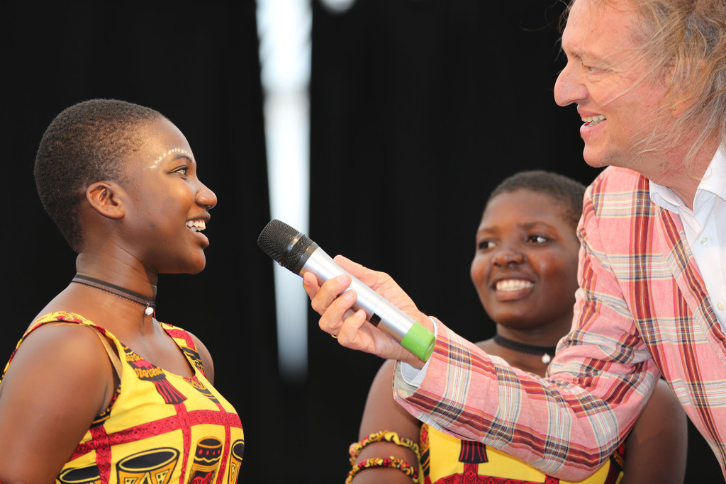 02 Malawierinnen im Interview __BarbaraBeiser.jpg