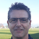 Trainerstimmen und Derbyszenen