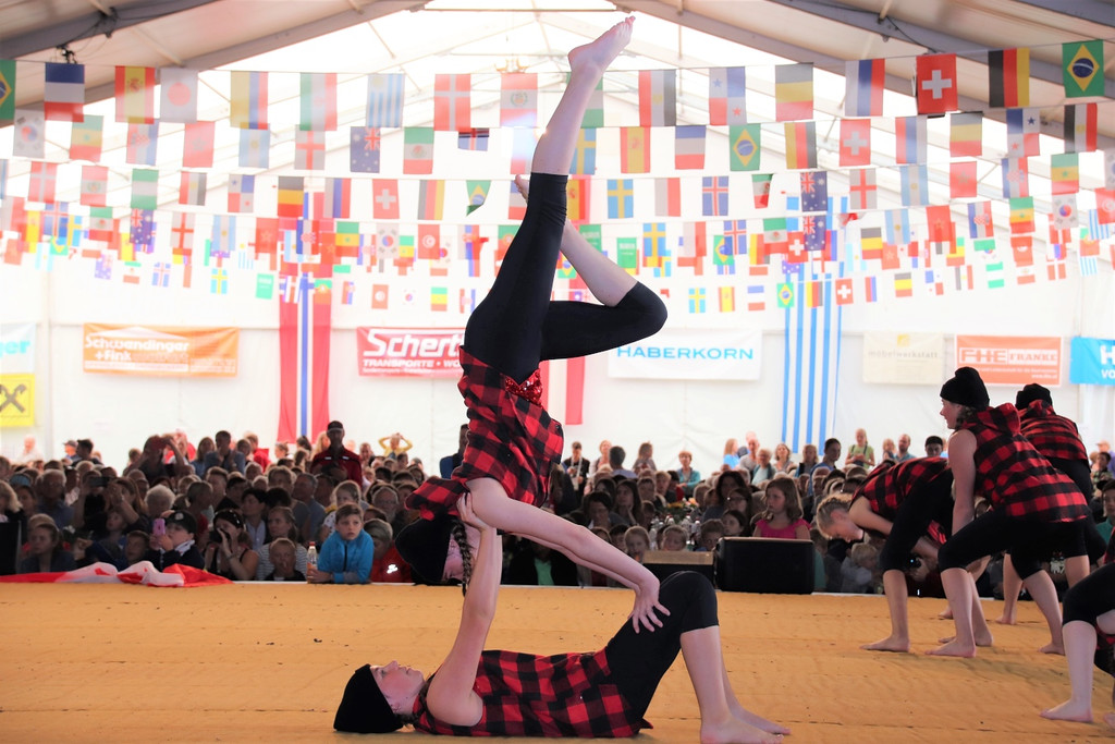 Gymnaestrada 12b.jpg