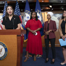 Trump_Democrats_57422.jpg