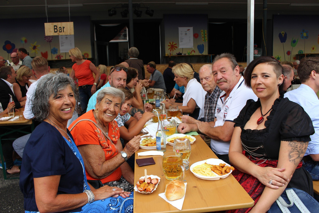 Musikverein DORFFEST B BESUCHER 21-07-2019 _1_.JPG