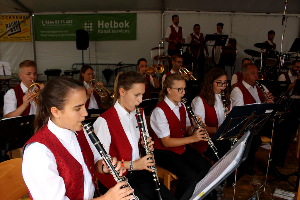 Musikverein DORFFEST C GASTMUSIK Pergkirchen 21-07-2019 _12_.JPG
