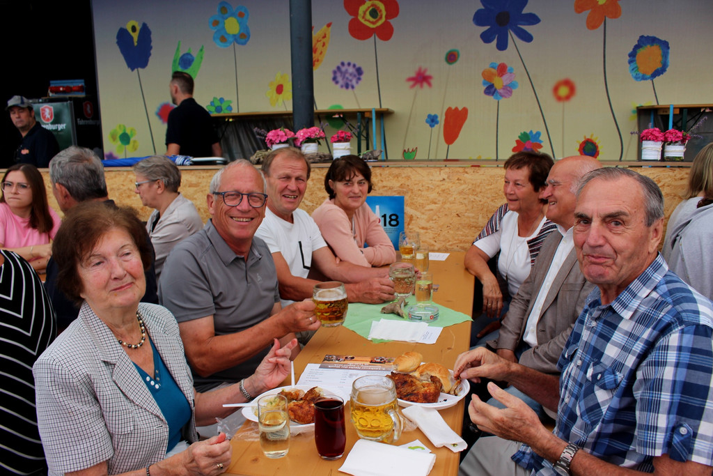 Musikverein DORFFEST B BESUCHER 21-07-2019 _23_.JPG
