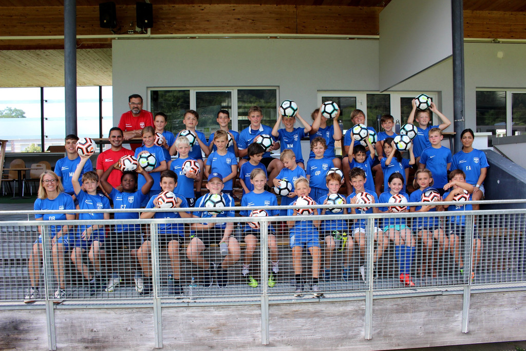 Fu__ball Nachwuchs CAMP in den FERIEN 31-07-2019 _4_.JPG