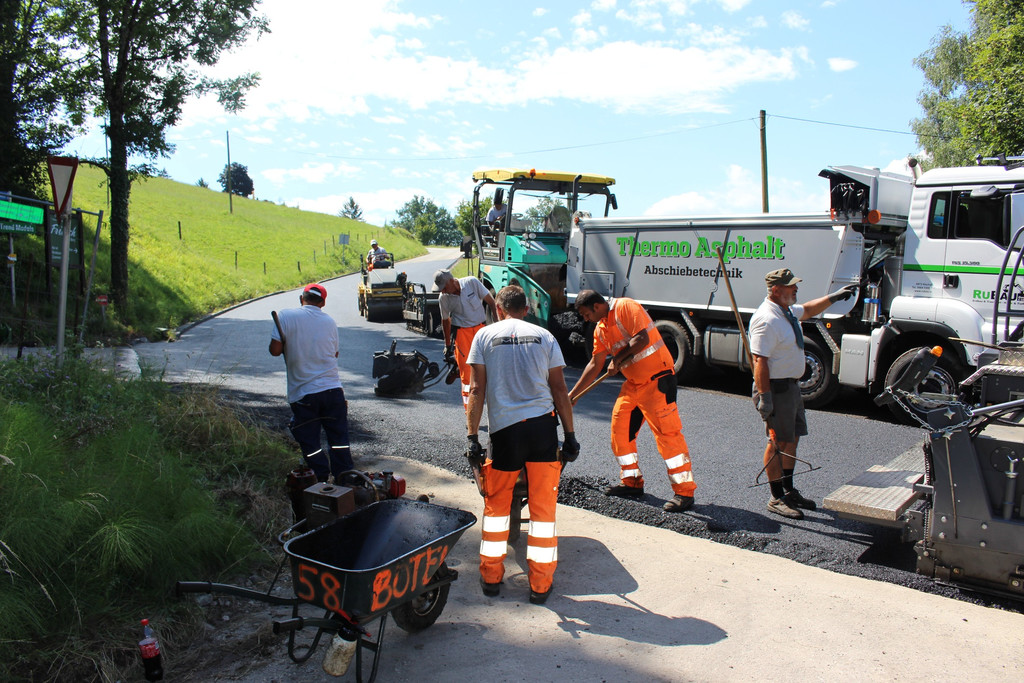 Pf__nderstra__e Asphaltierung ABSCHNITTE 30-07-2019 _2_.JPG